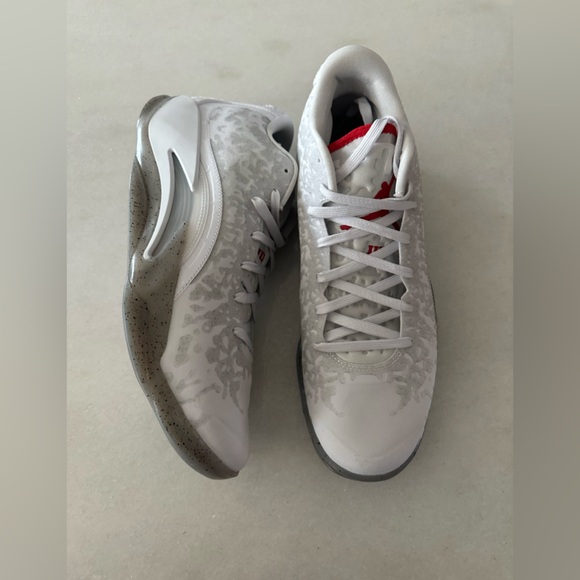 Nike Jordan Zion 3 - Picture 4 of 7